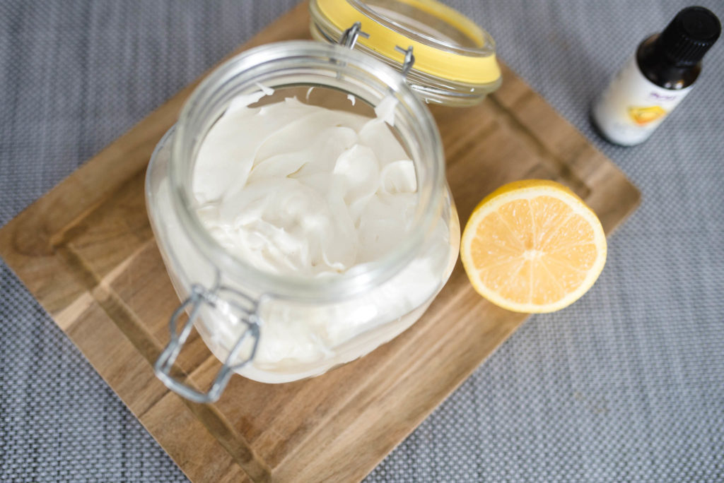 how to avoid pregnancy stretch marks with homemade whipped body butter