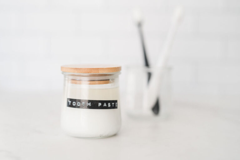 Homemade Non-Toxic Toothpaste Recipe